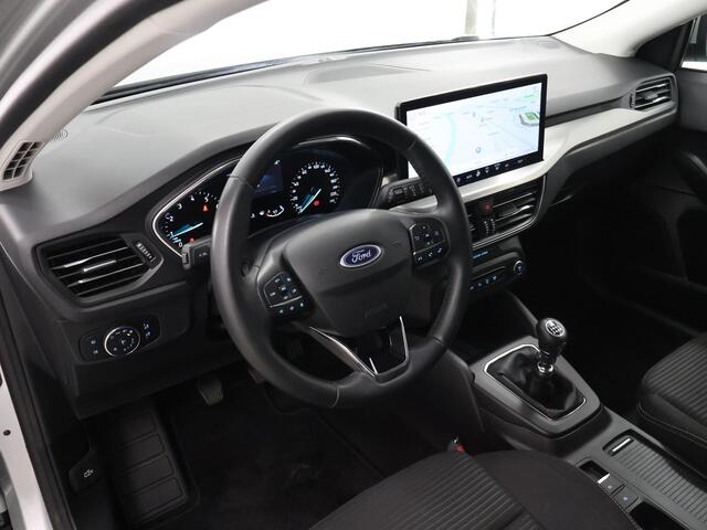 Ford FOCUS Wagon 1.0 EcoBoost Hybrid Titanium | Navigatie | Climate Control | Cruise Control | Parkeersensoren |