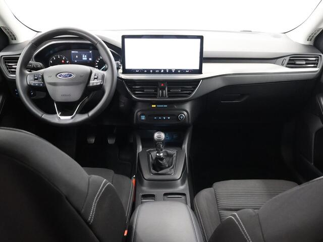 Ford FOCUS Wagon 1.0 EcoBoost Hybrid Titanium | Navigatie | Climate Control | Cruise Control | Parkeersensoren |