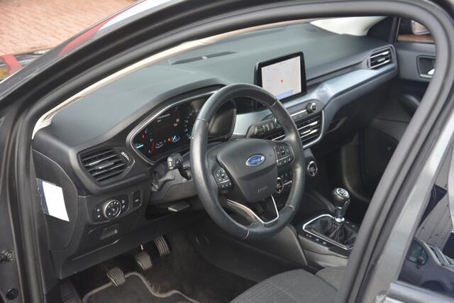 Ford FOCUS Wagon 1.5 EcoBlue Active Business | Outdoor pakket | Navigatie | Panoramadak | Sportstoelen | B&O | Camera |
