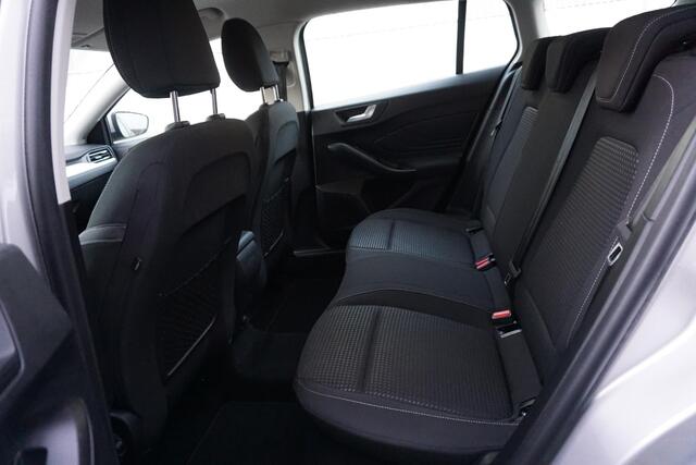 Ford FOCUS Wagon 1.0 EcoBoost 125PK Hybrid Ed.Business/Trekhaak/ Camera/1e Eigenaar.