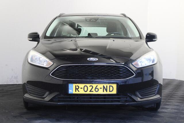 Ford FOCUS Wagon 1.0 Titanium |Stoelverwarming|
