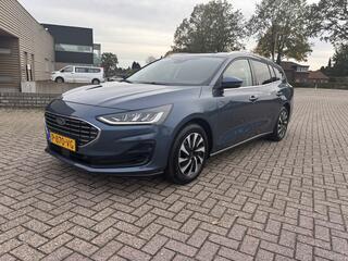 ford-focus-wagon-1.0-ecoboost-hybri