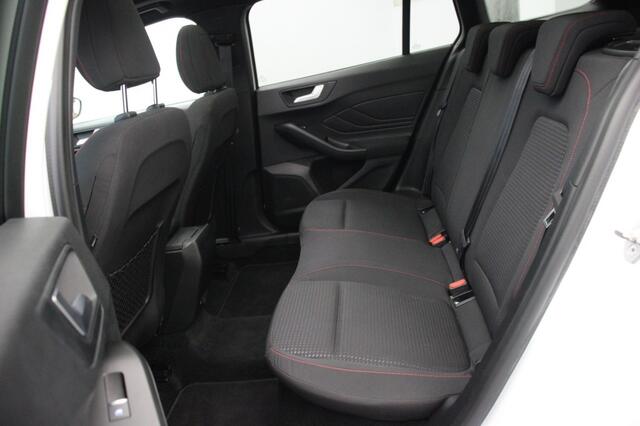 Ford FOCUS 1.5 EcoBlue ST-Line Business Wagon - Carplay, Panorama, Navi, Camera, Stuur/Stuur Verw.