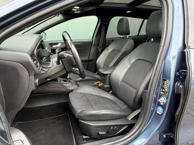 Ford FOCUS Wagon BWJ 2019 1.5 EcoBoost 181 PK ST Line Business NIEUW BINNEN !