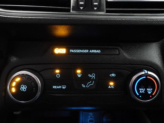 Ford FOCUS Wagon 1.0 EcoBoost Hybrid Connected NAVI/CRUISE/PDC/LED/16"LMV!