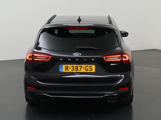 Ford FOCUS Wagon 1.0 EcoBoost Hybrid ST Line Style | Winterpakket | Parkeercamera | Navigatie | Climate Control |