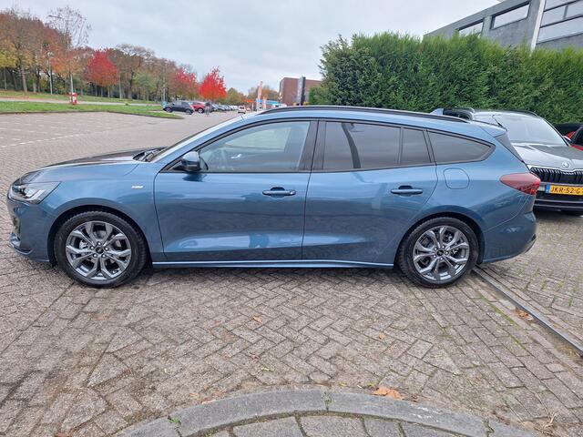 Ford FOCUS Wagon 1.0 EcoBoost Hybrid ST Line stoel/stuur/voorruitverwarming