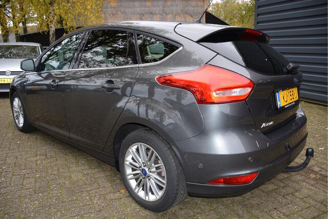 Ford FOCUS 1.0 Titanium Trekhaak Clima Park Pilot Cruise Control