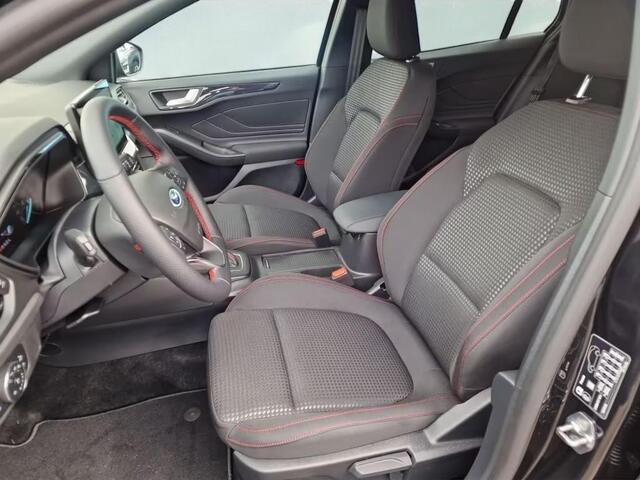 Ford FOCUS Wagon 1.0 EcoBoost Hybrid ST Line