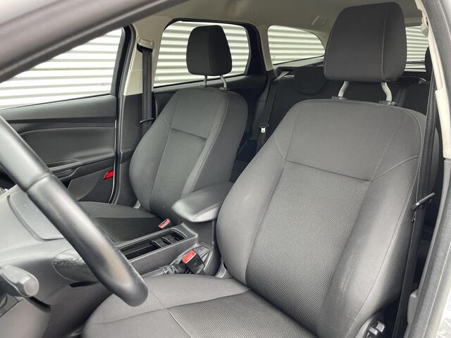 Ford FOCUS Wagon 1.5 Titanium|17"LM|Stoel/Stuur Verwarming
