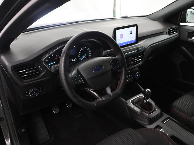Ford FOCUS Wagon 1.0 EcoBoost Hybrid ST Line Style | Winterpakket | Parkeercamera | Climate Control | Cruise Control |