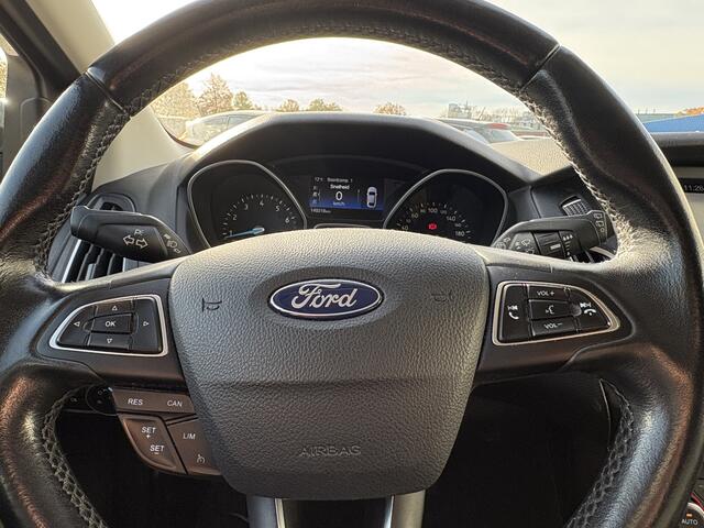 Ford FOCUS Wagon 1.5 Titanium | Nieuw Binnen! | Cruise | Navi | Clima