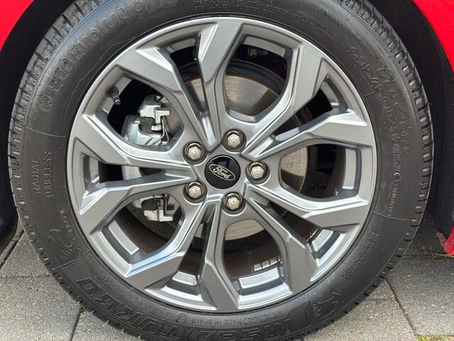 Ford FOCUS Wagon ST-Line EcoBoost Hybrid 155 pk | Pano | Winter Pack | Camera | Adapt. cruise | Camera | Draadloos Apple Carplay |