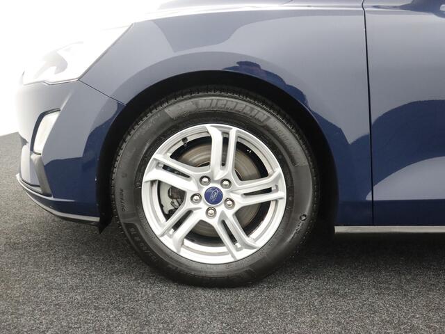 Ford FOCUS Wagon 1.0 EcoBoost Trend Edition Business appel carplay trekhaak airco navi cruisec trekhaak sation moderne ruime gezins auto.