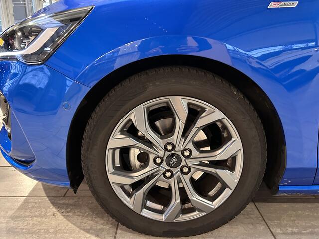 Ford FOCUS Wagon ST-Line X EcoBoost Hybrid 155 pk | Pano |Trekhaak | Adapt. cruise | Winter Pack | B&O | Keyless |