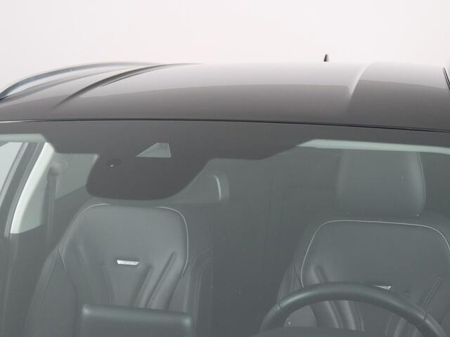 Ford FOCUS Wagon 1.5 EcoBoost Vignale (Nl-Auto / Afn. trekhaak / Camera / Head-Up)