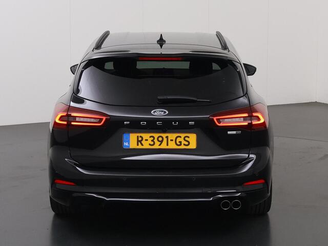 Ford FOCUS Wagon 1.0 EcoBoost Hybrid ST Line Style | Winterpakket | Parkeercamera | Navigatie | Climate Control |