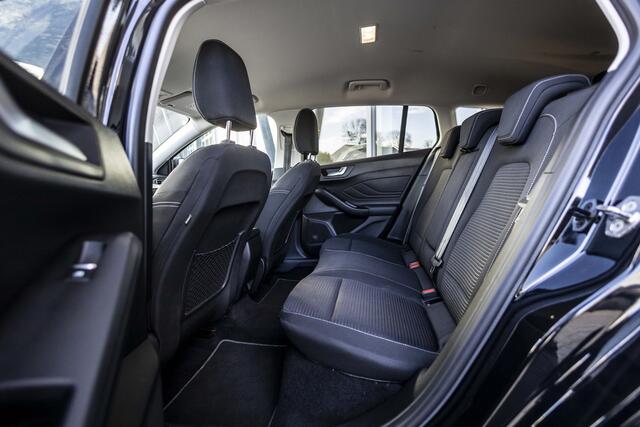 Ford FOCUS Wagon 1.0 EcoBoost Titanium X Business | Camera | ACC | Trekhaak