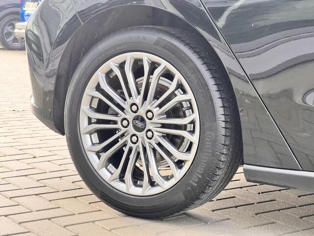Ford FOCUS 1.0 EcoBoost Titanium Business | Winterpack | LED koplampen | Adaptive Cruise Control | 17" lichtmetalen velgen