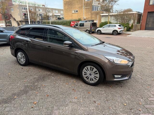 Ford FOCUS Wagon 1.0 Lease Edition