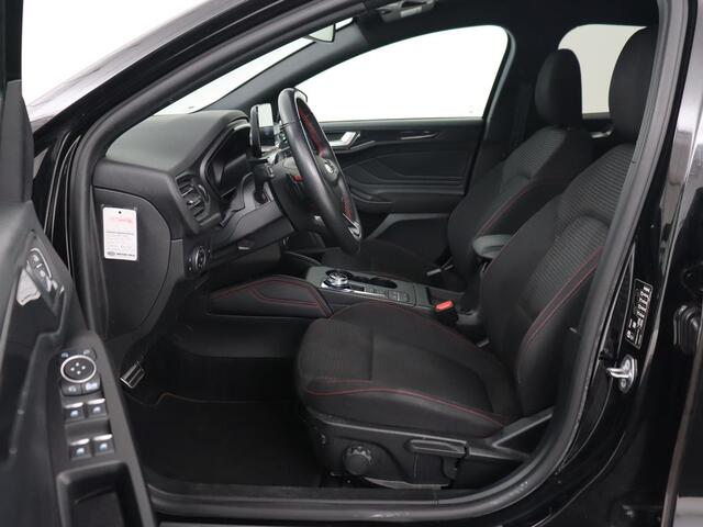 Ford FOCUS 1.5 EcoBoost ST Line X | Adaptive cruise | Camera | Carplay | Digital Cockpit | Climate control | Parkeerhulp | Full LED | Keyless