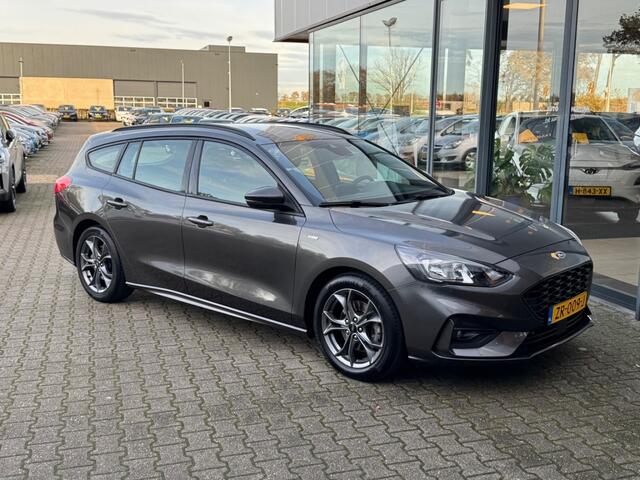 Ford FOCUS 1.0 Ecoboost ST Line Business - winterpakket - 1e eigenaar