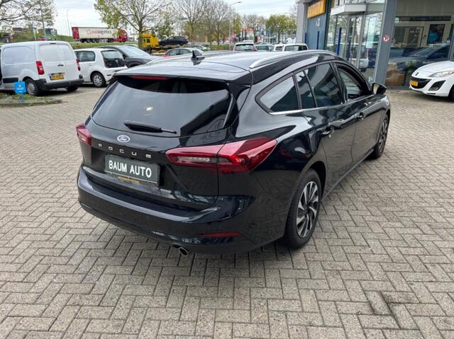 Ford FOCUS 1.0 EBH TITANIUM X AIRCO WIDESCREEN PDC WINTERPACK