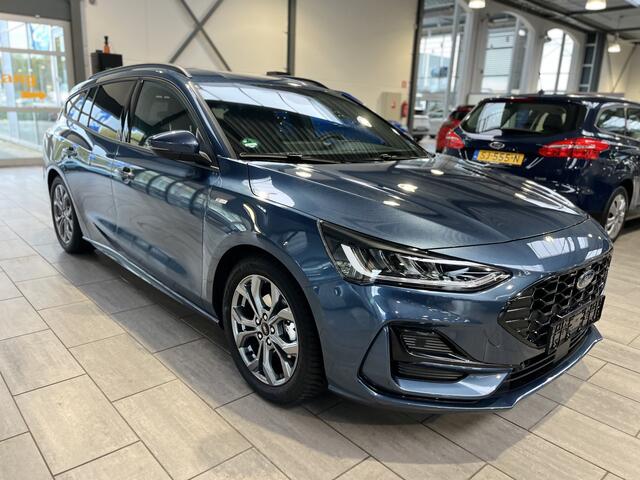 Ford FOCUS Wagon ST-Line EcoBoost Hybrid 155 pk | Winter Pack | Adapt. Cruise | B&O | Camera | All Seasons | Keyless | Fabr. Gar. 01-2029 |