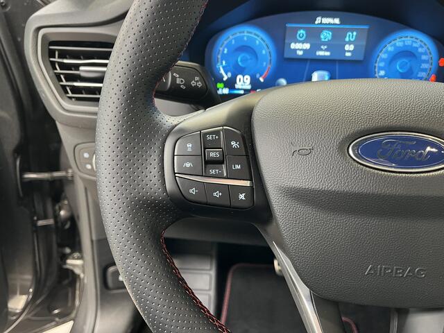 Ford FOCUS Wagon ST-Line EcoBoost Hybrid 155 pk | Winter Pack | Adapt. Cruise | B&O | Camera | All Seasons | Keyless | Fabr. Gar. 01-2029 |