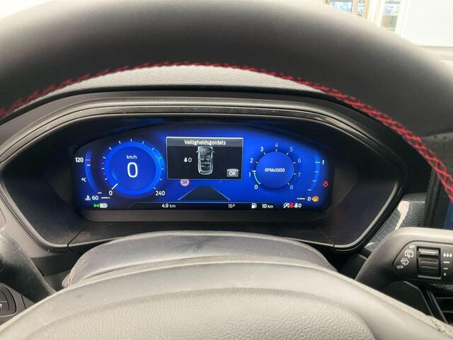 Ford FOCUS Wagon 1.0 EcoBoost Hybrid ST Line X 125pk | NIEUW! | Driver Assistance Pack | Winterpack | 18 inch Licht metaal