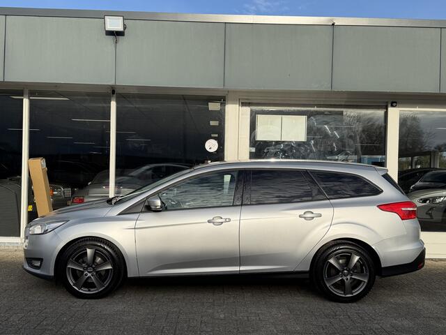 Ford FOCUS Wagon 1.0 Titanium