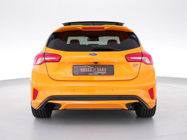 Ford FOCUS ST-3 2.3 280pk PERFORMANCE PACK |dealer onderhouden|panoramadak|launch control|sper diff|B&O|elek. stoelen|adaptive cruise control|parkeercamera|Apple Carplay|winterpack|