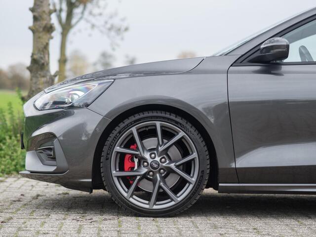 Ford FOCUS Wagon 2.3 EcoBoost ST-3 Virtual B&O ACC Keyless