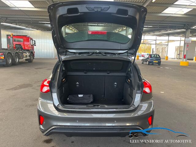 Ford FOCUS 1.0 EcoBoost Titanium Business Design, AUTOMAAT, nieuw. model, 2 x PDC, navi, cruise, 18 inch LMV,