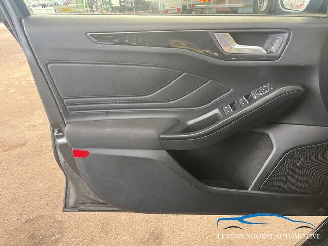 Ford FOCUS 1.0 EcoBoost Titanium Business Design, AUTOMAAT, nieuw. model, 2 x PDC, navi, cruise, 18 inch LMV,