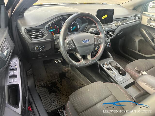 Ford FOCUS 1.0 EcoBoost Titanium Business Design, AUTOMAAT, nieuw. model, 2 x PDC, navi, cruise, 18 inch LMV,