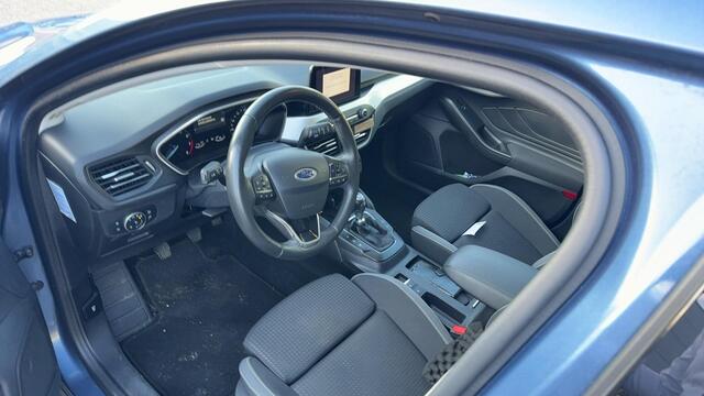 Ford FOCUS Wagon 1.0 EcoBoost Titanium Business Trekhaak | Adaptieve Cruise | Winterpack | Full LED | 17 inch Lichtmetaal | Dealer onderhouden