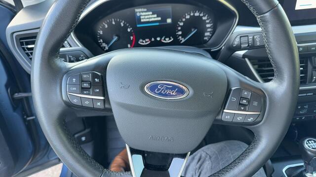 Ford FOCUS Wagon 1.0 EcoBoost Titanium Business Trekhaak | Adaptieve Cruise | Winterpack | Full LED | 17 inch Lichtmetaal | Dealer onderhouden