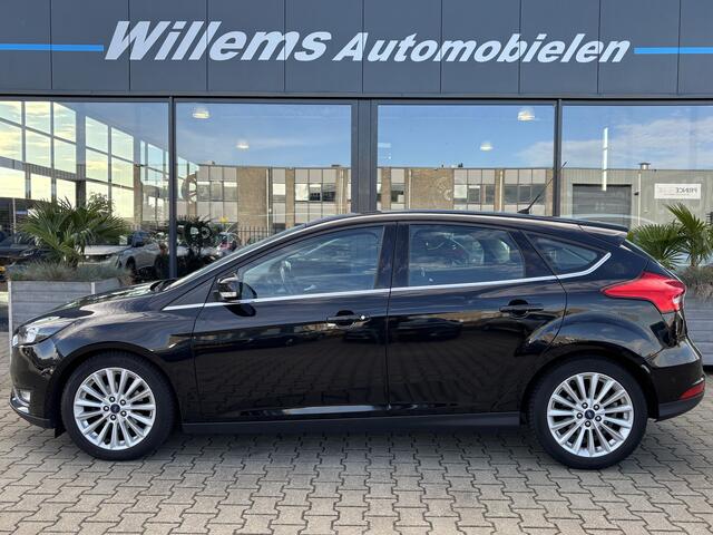 Ford FOCUS 1.0 Titanium Clima, Navigatie & Cruise Control