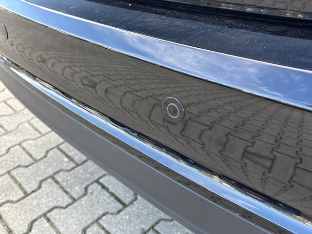 Ford FOCUS 1.0 Titanium Clima, Navigatie & Cruise Control