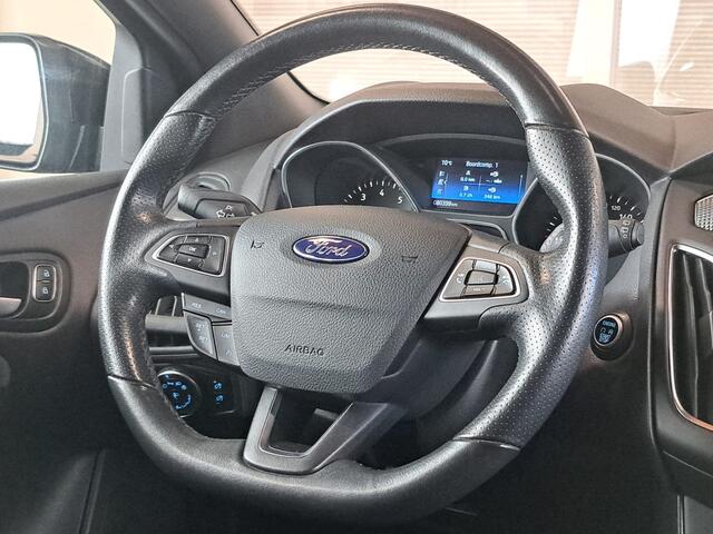 Ford FOCUS 1.0 ST-Line + NAVI + PARKEER CAMERA ACHTER !!