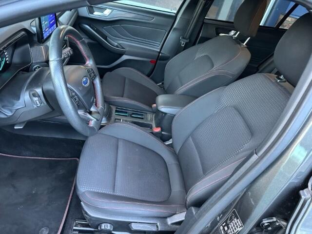 Ford FOCUS 1.0 ECOB. ST L. BNS CAMERA. TREKHAAK.