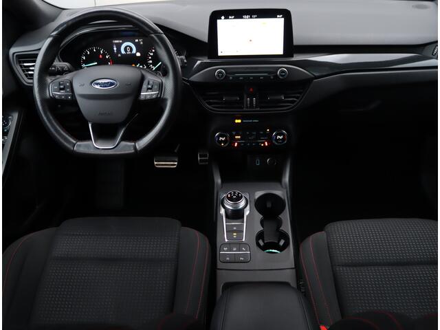 Ford FOCUS 1.0 EcoBoost ST-line | Winter Pakket | Camera | Keyless | LED