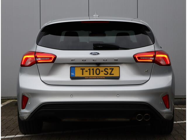 Ford FOCUS 1.0 EcoBoost ST-line | Winter Pakket | Camera | Keyless | LED