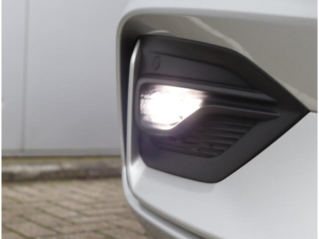 Ford FOCUS 1.0 EcoBoost ST-line | Winter Pakket | Camera | Keyless | LED