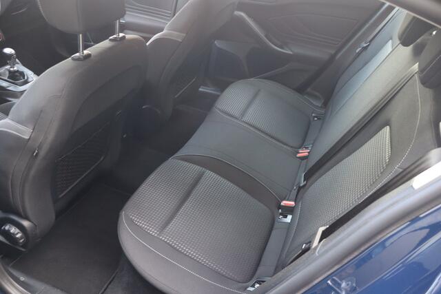 Ford FOCUS 1.0 EcoBoost Trend Edition Business NL-Auto!! Apple Car-Play I PDC