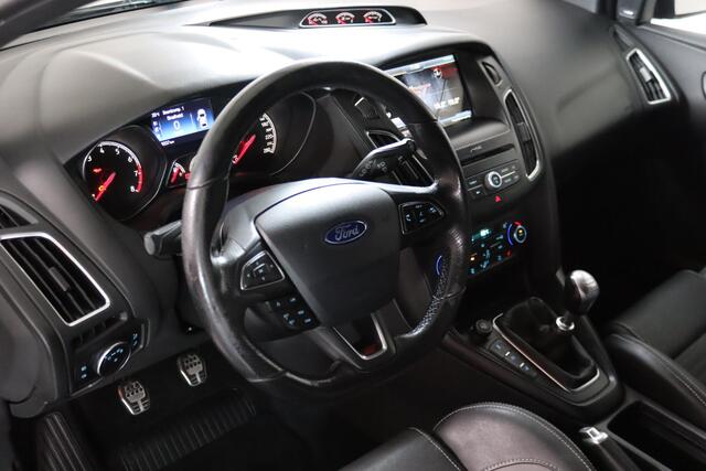 Ford FOCUS 2.0 ST 250PK, Recaro, SYNC, Stoel/Stuurverwarming, Cruise Control, Bluetooth