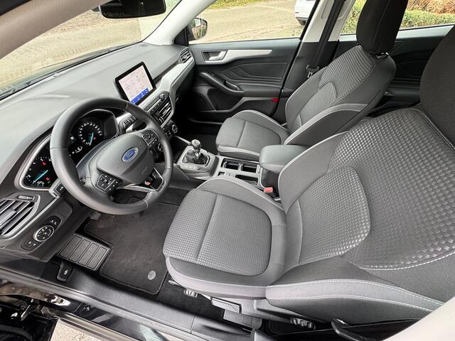 Ford FOCUS 1.0 125pk Hybrid Ed Bns airco,cruise,lmv,navi,pdc