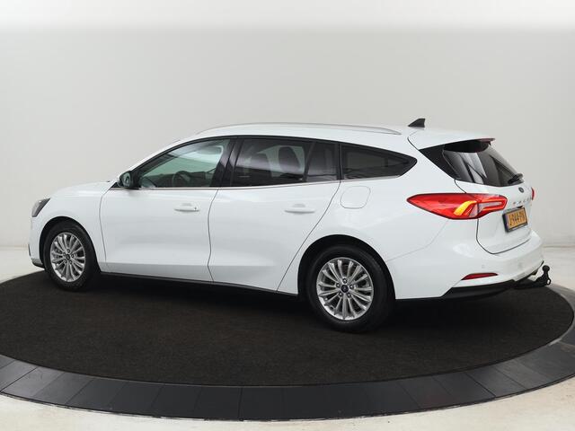 Ford FOCUS 1.0 EcoBoost Hybrid Titanium X | Stoel & stuurverwarming | Trekhaak | Adaptive cruise | Camera | Comfortstoelen | Keyless | Carplay | Full LED | Navigatie