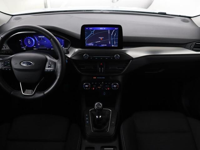 Ford FOCUS 1.0 EcoBoost Hybrid Titanium X | Stoel & stuurverwarming | Trekhaak | Adaptive cruise | Camera | Comfortstoelen | Keyless | Carplay | Full LED | Navigatie